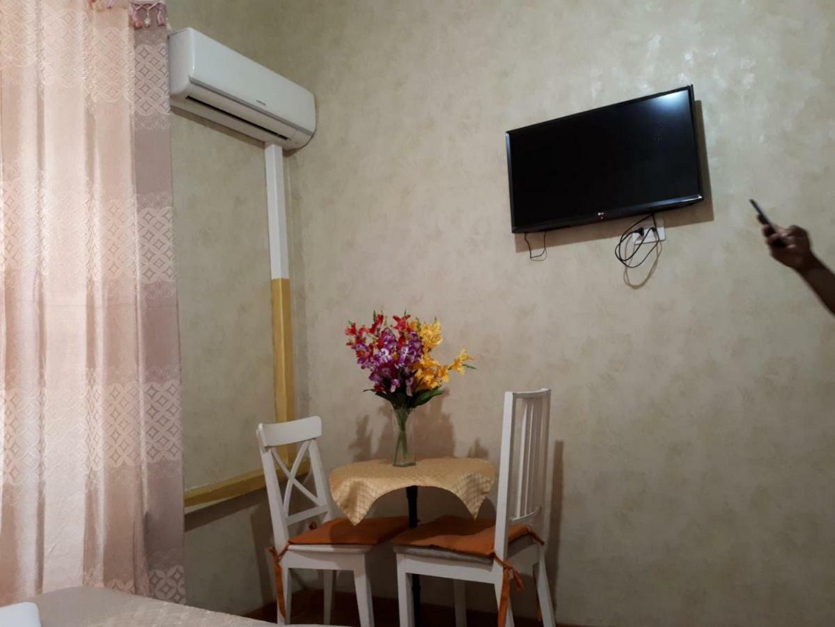 Botel Inn Рим Экстерьер фото