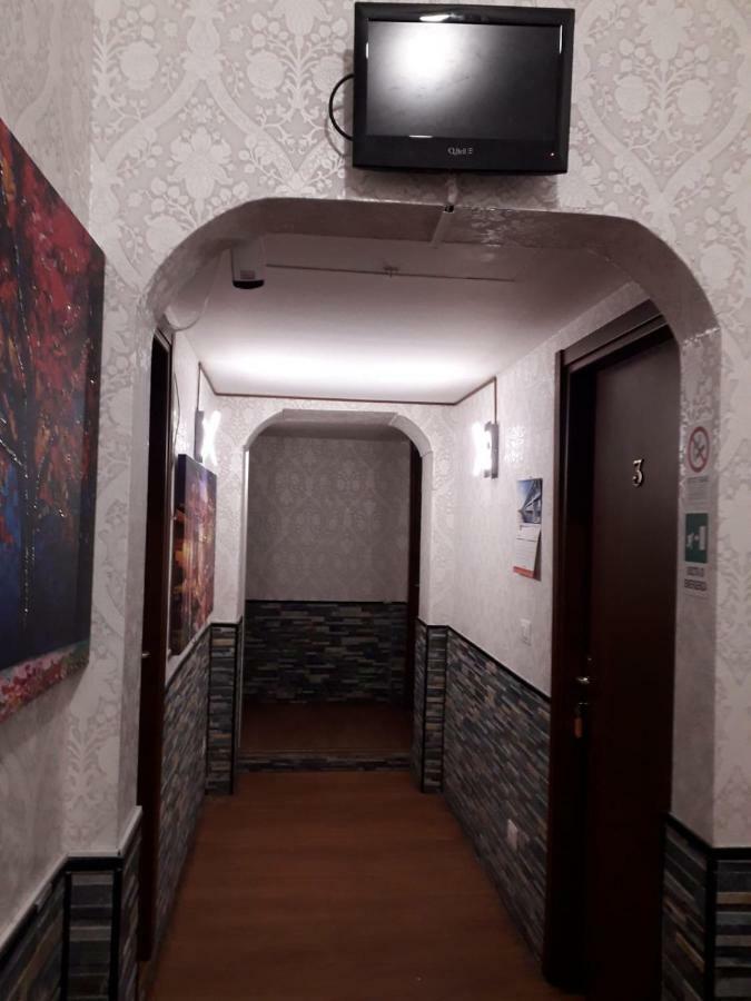 Botel Inn Рим Экстерьер фото
