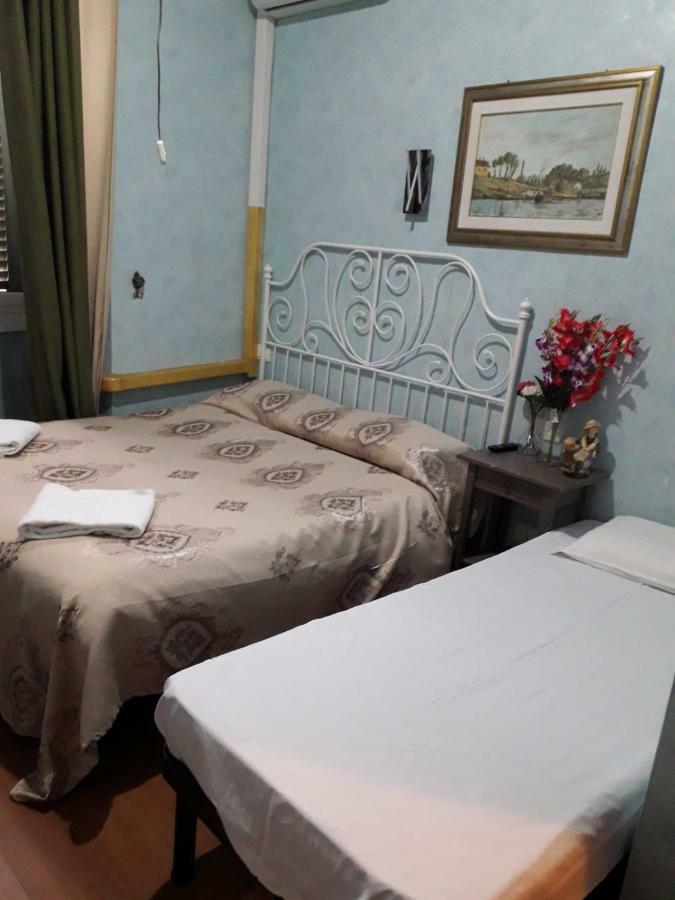 Botel Inn Рим Экстерьер фото