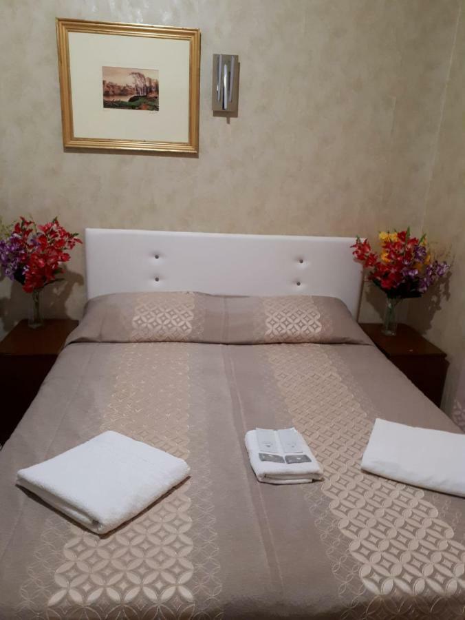 Botel Inn Рим Экстерьер фото